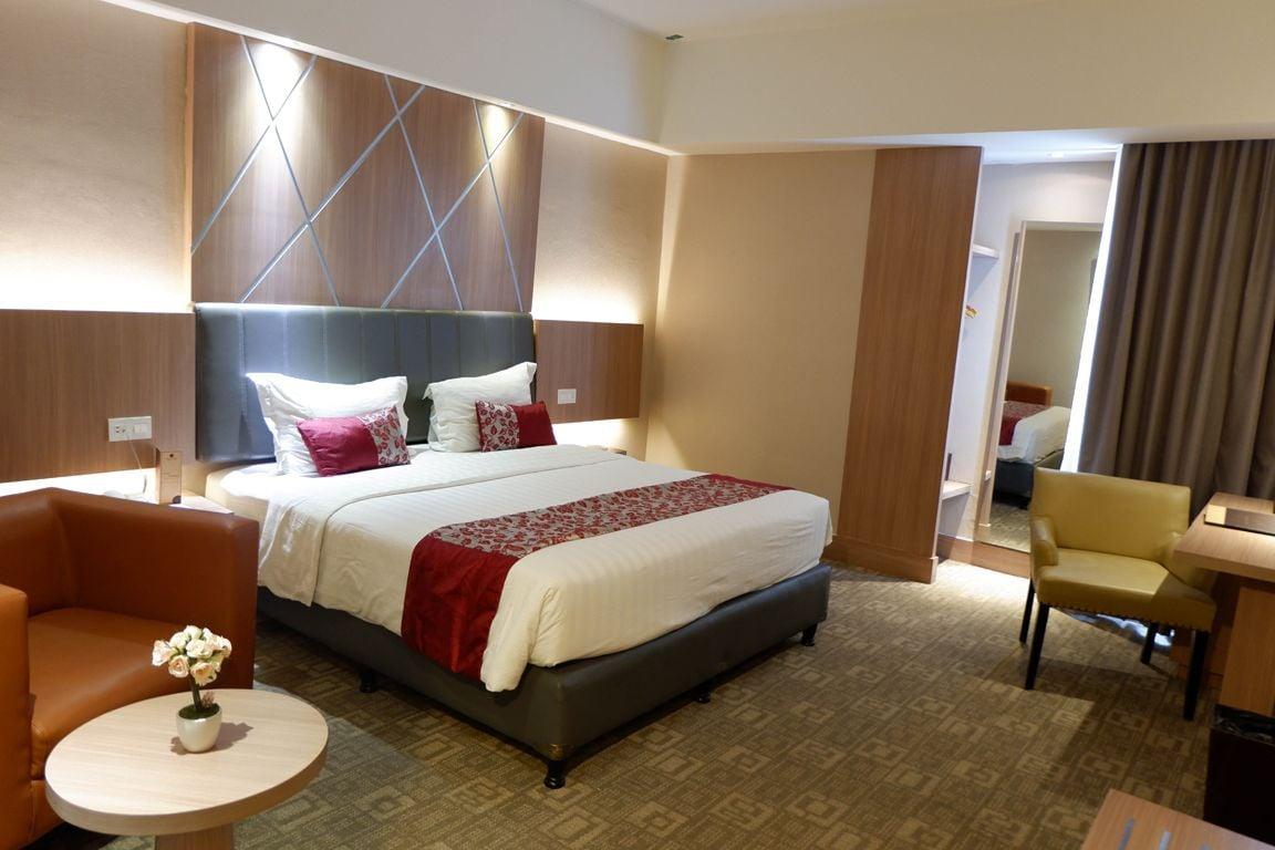 Demelia Hotel Makasar Zewnętrze zdjęcie