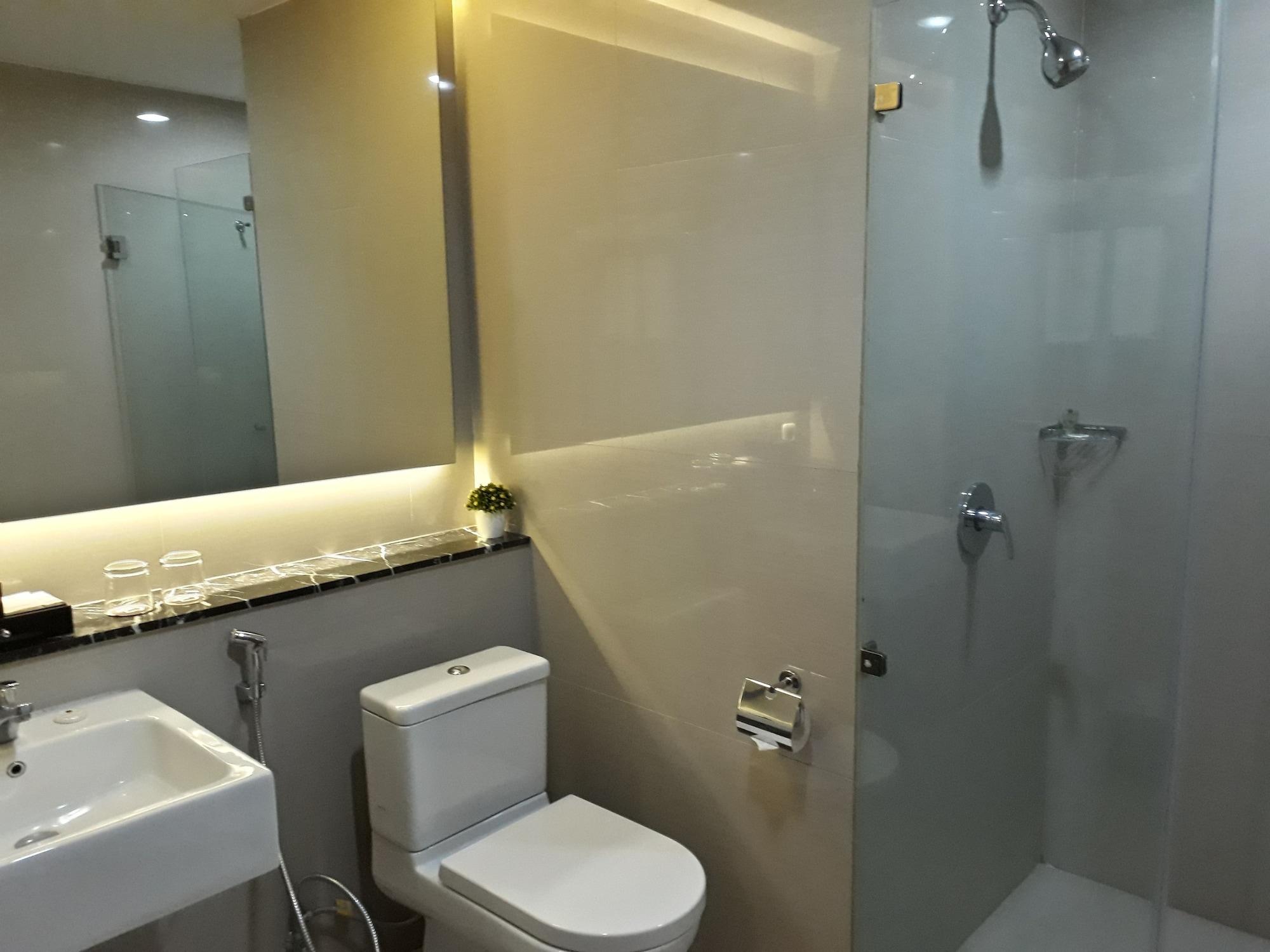 Demelia Hotel Makasar Zewnętrze zdjęcie